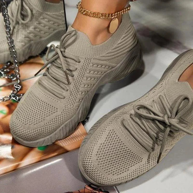 Elegant women's comfort sneakers, ideal for daily wear and active walking support with style.