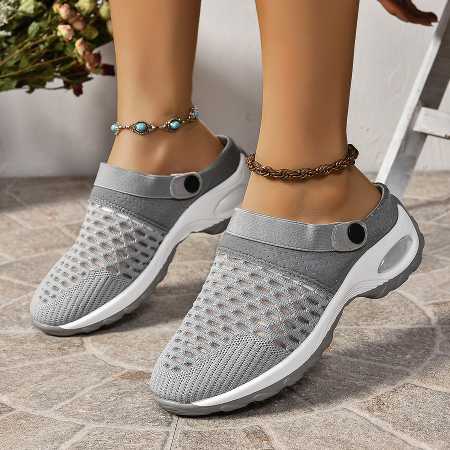 Women's orthopedic walking shoes with air cushion for comfort and support. Ideal for daily walks and casual wear.