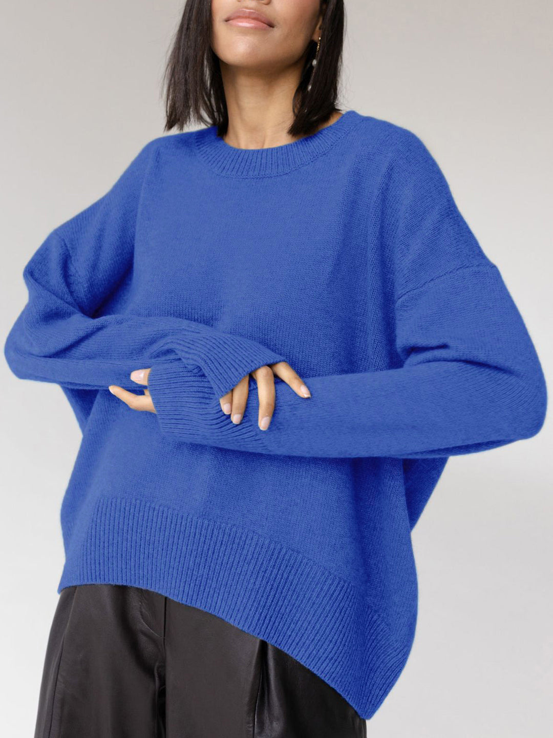 Textured women's oversized knit sweater, soft and breathable long sleeve top
