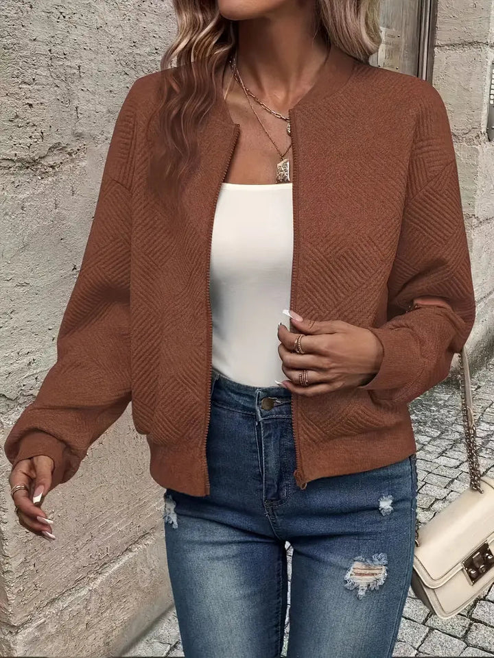 Sophisticated women's patterned full zip knit cardigan, suitable for various occasions
