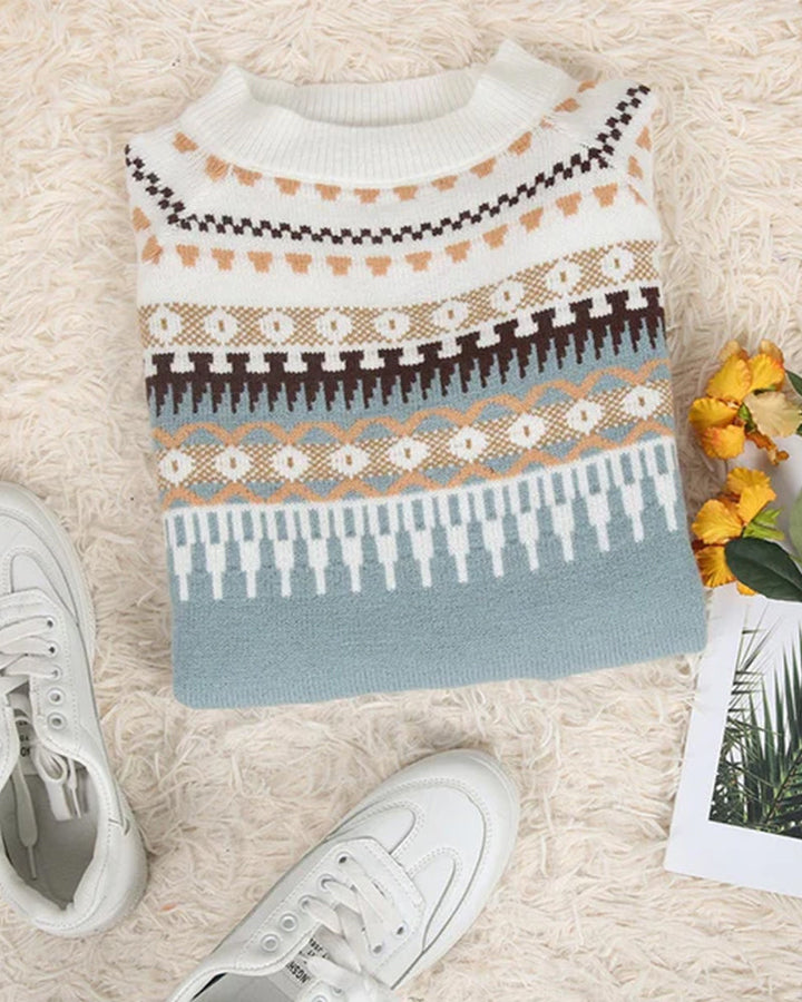 Everyday comfort women's patterned sweater, a long sleeve crewneck top for fashionable spring outfits.