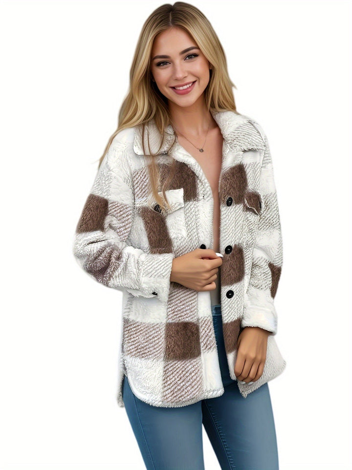 Stylish women's plaid jacket showcasing the soft sherpa fleece lining, cozy fall essential