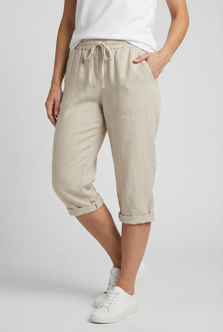 Comfortable women's relaxed fit capris, perfect for casual summer wear with elastic waist.