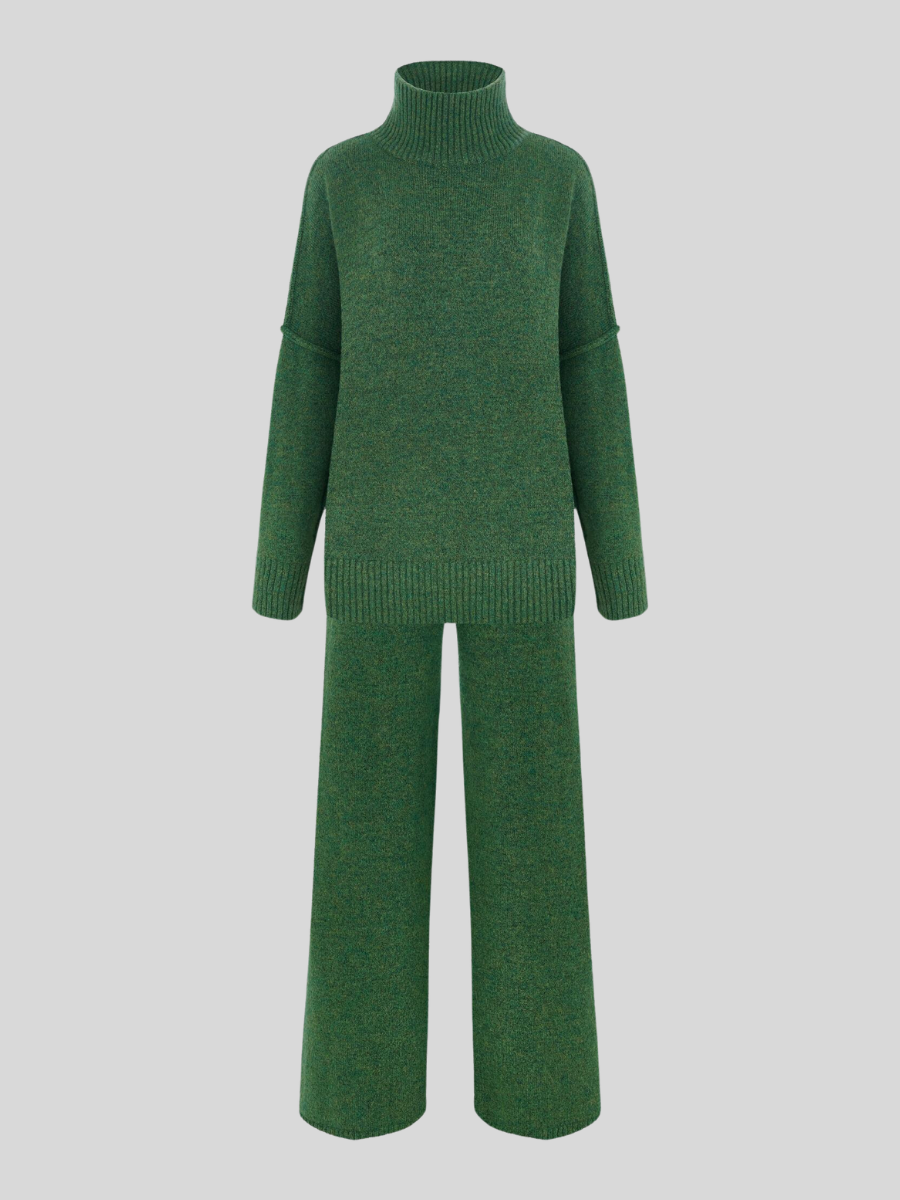 Elegant women's two-piece relaxed fit lounge set, suitable for spring apparel and summer comfort.