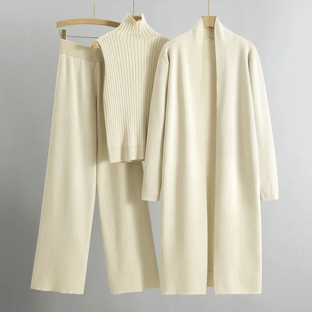 Stylish women's three-piece pant set, perfect for spring/summer, comfortable & chic