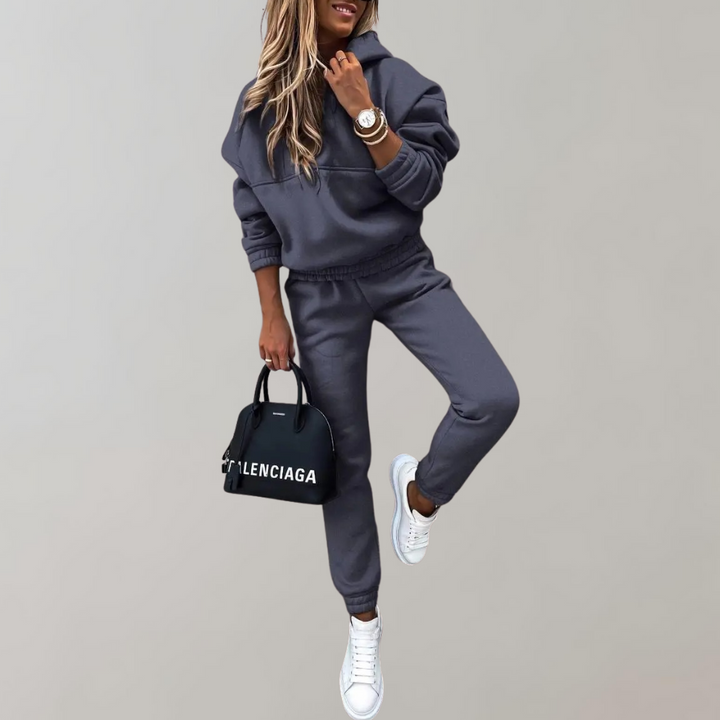 Comfortable women's retro style tracksuit with hood. Solid color long sleeve activewear, great for training & lounging.