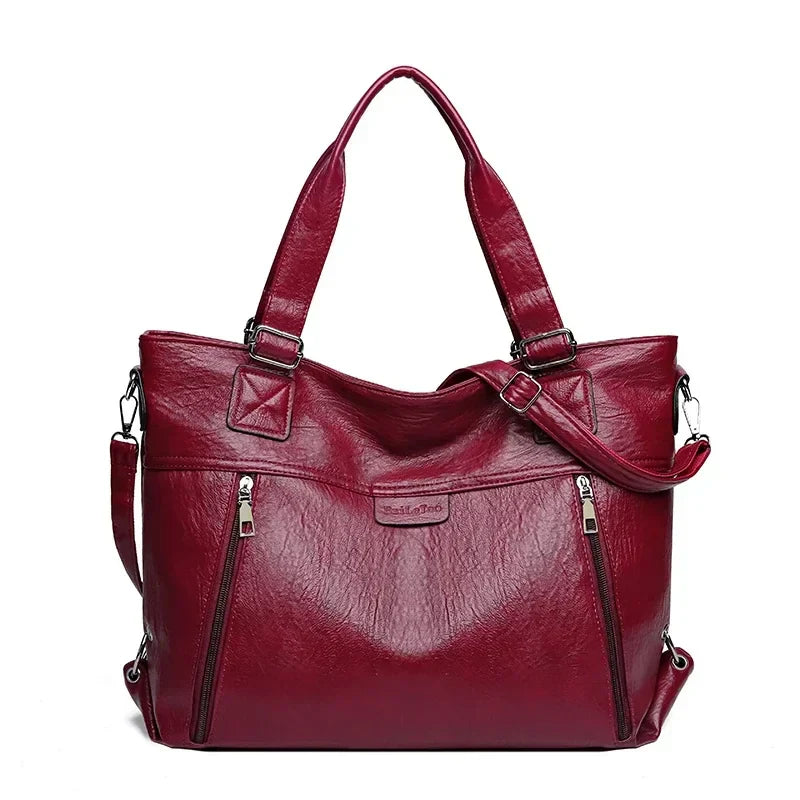 Sophisticated women's shoulder bag with a retro vintage feel, perfect for a chic look.