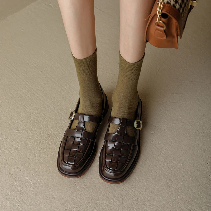Women's retro woven leather Mary Jane flats, comfortable and stylish for daily wear
