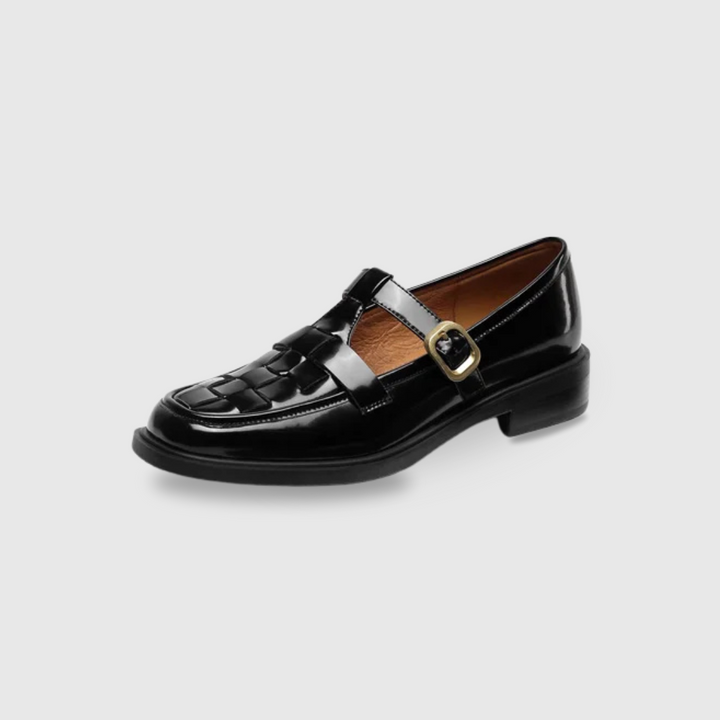 Fashionable women's flats with a retro look, made from woven leather for a unique texture