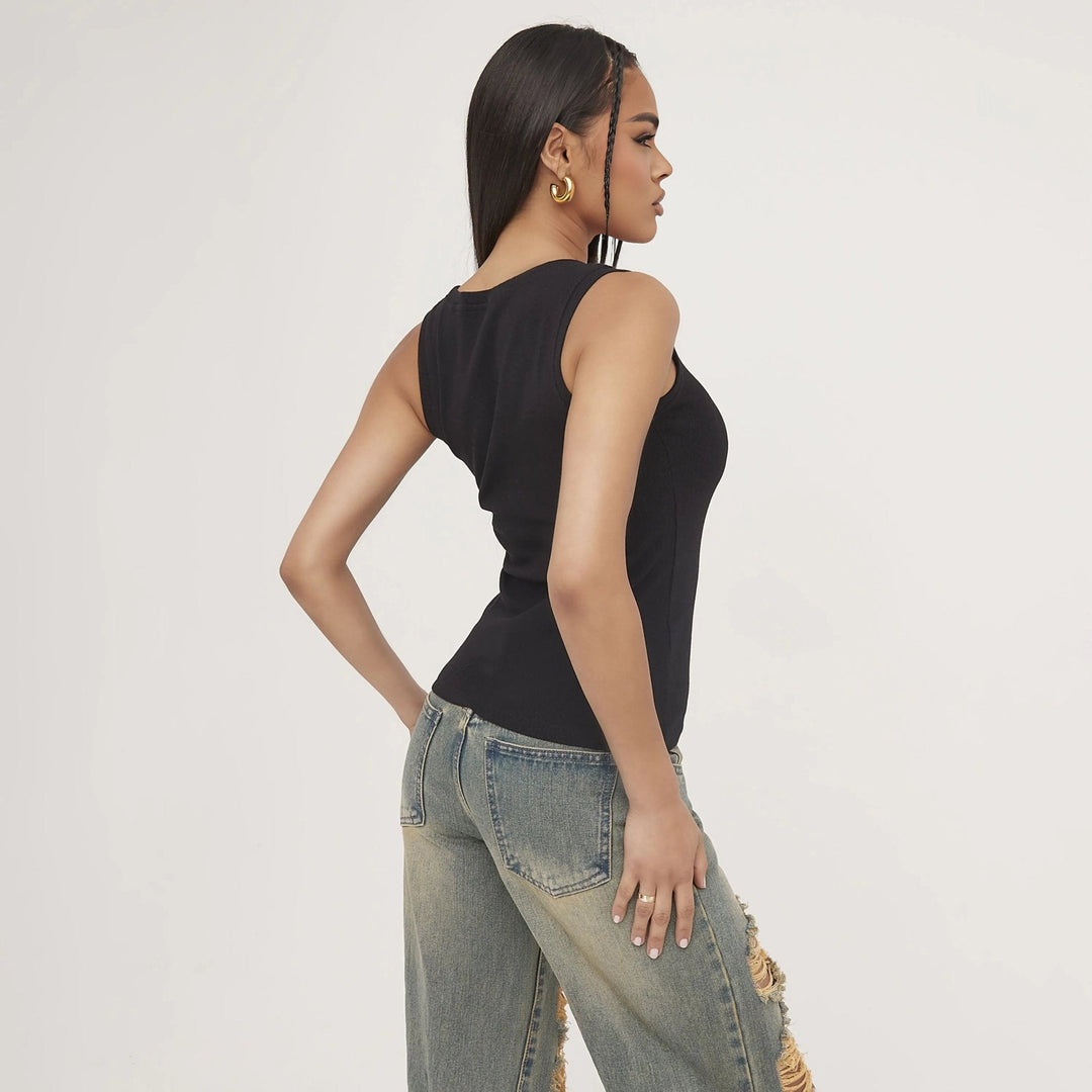 Fashionable women's ripped tank top, elegant embroidery. Versatile summer chic daily style.