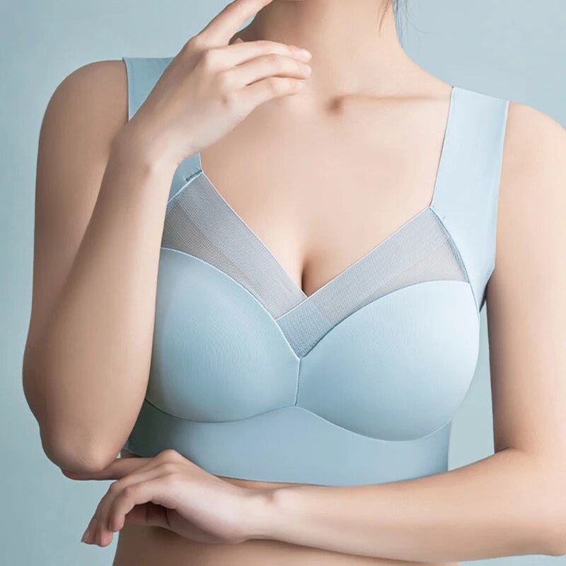 Ultra-comfortable seamless bra for women, offering gentle everyday support and smooth lingerie fit.