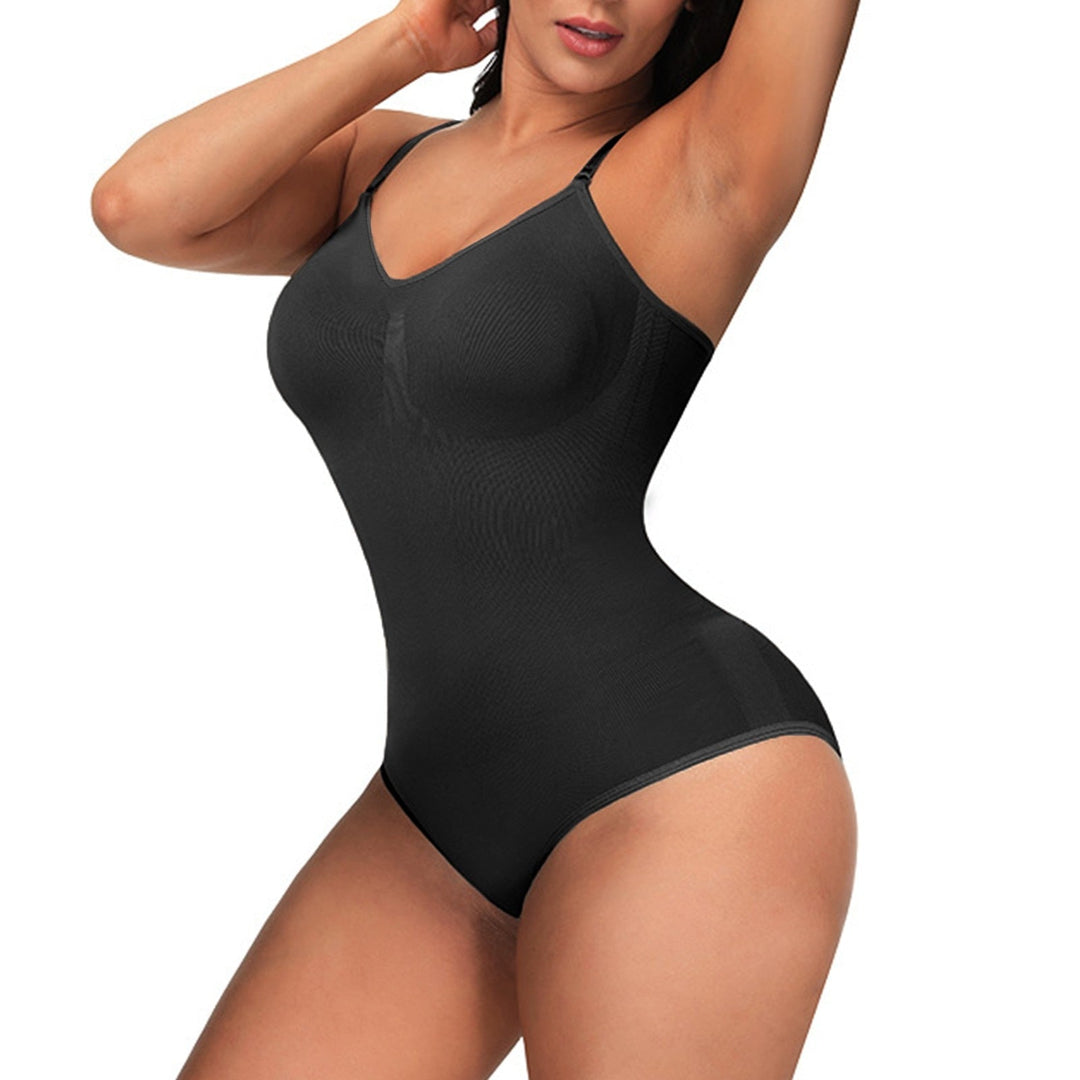 Close-up: women's seamless shapewear bodysuit, adjustable straps & smooth fabric for comfortable everyday wear.