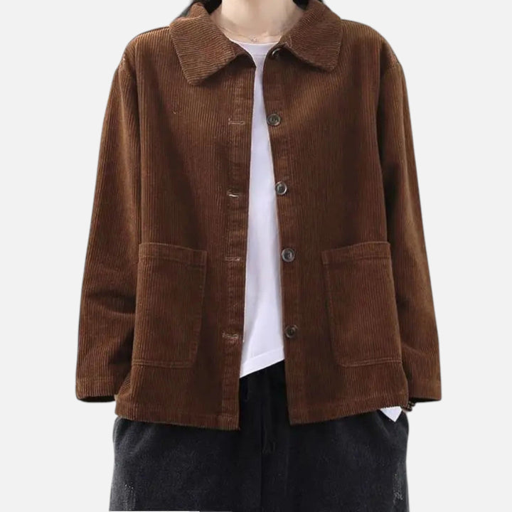 Women's short casual jacket, perfect for effortless everyday style. Chic and versatile outerwear for ladies fashion.
