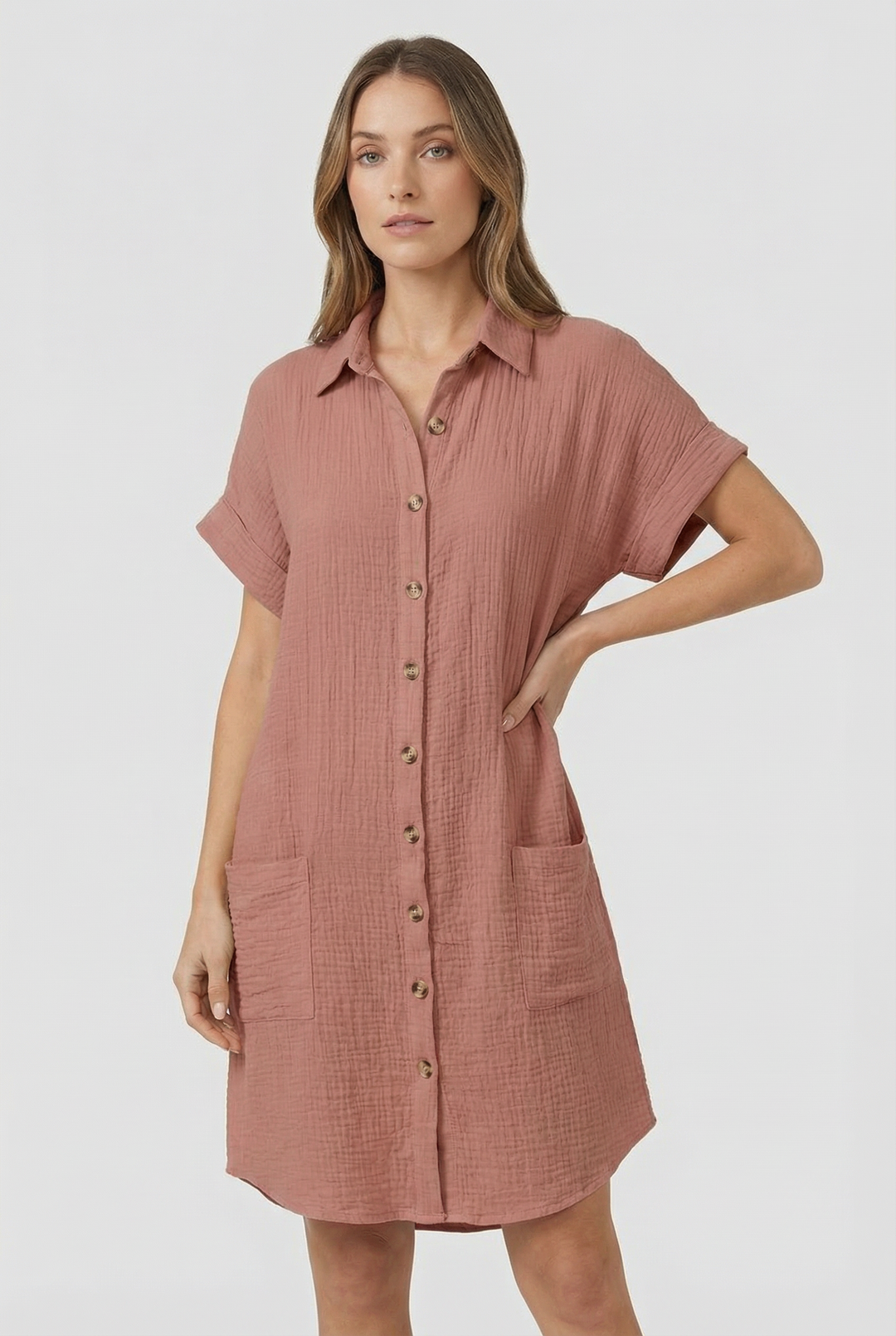 Chic women's short sleeve casual summer dress, mini length with a shirt collar.