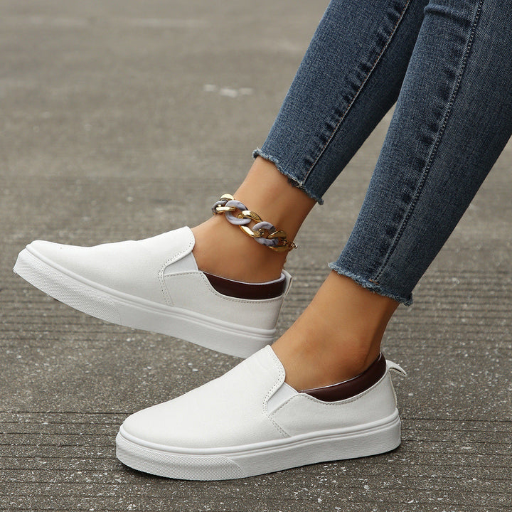 Chic women's slip-on shoes, perfect for versatile casual outings & comfortable leisure footwear.