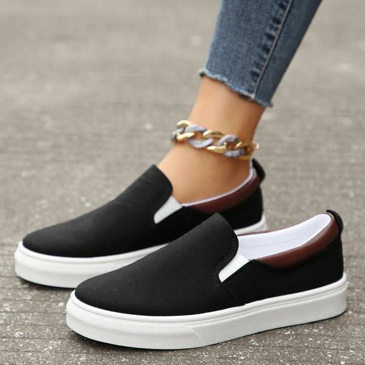 Comfortable women's casual slip-on shoes, ideal for everyday wear with a non-slip sole.