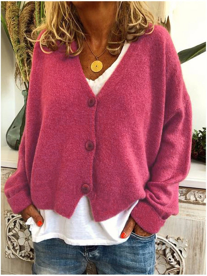 Cozy women's open-front sweater, a knit cardigan in a classic design for various occasions.