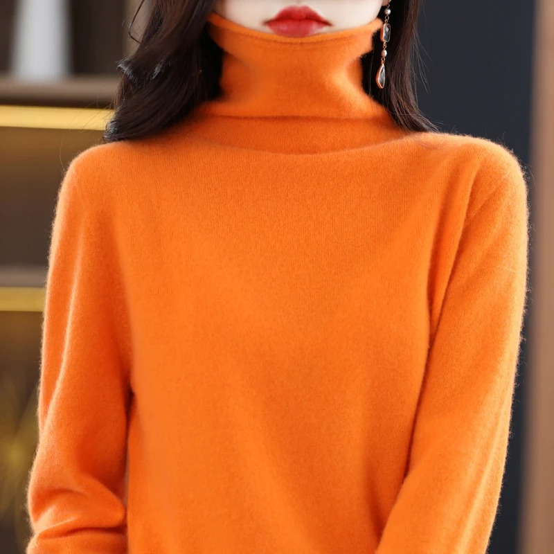Everyday women's turtleneck knitwear, soft & effortless for casual elegance.
