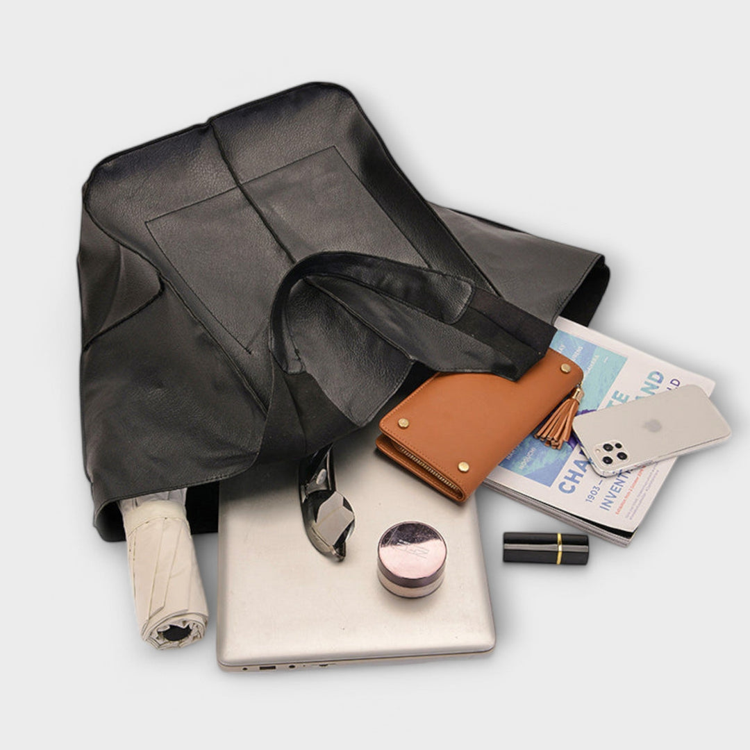 Versatile women's shoulder bag, classic style, excellent for daily use and fitting numerous items.