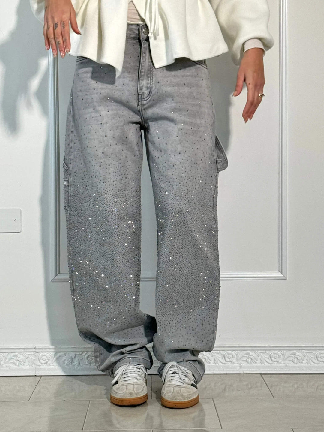 Versatile women's loose fit wide leg pants, easily dressed up or down for various spring events.