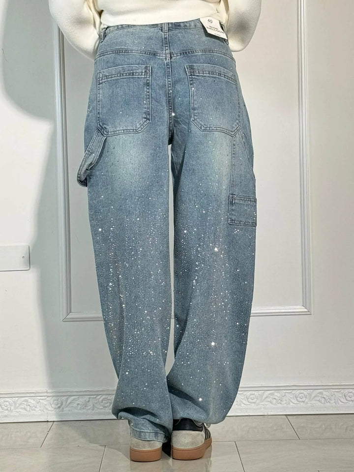 Comfortable women's loose fit pants with a wide leg, showcasing a trendy and relaxed style for spring.