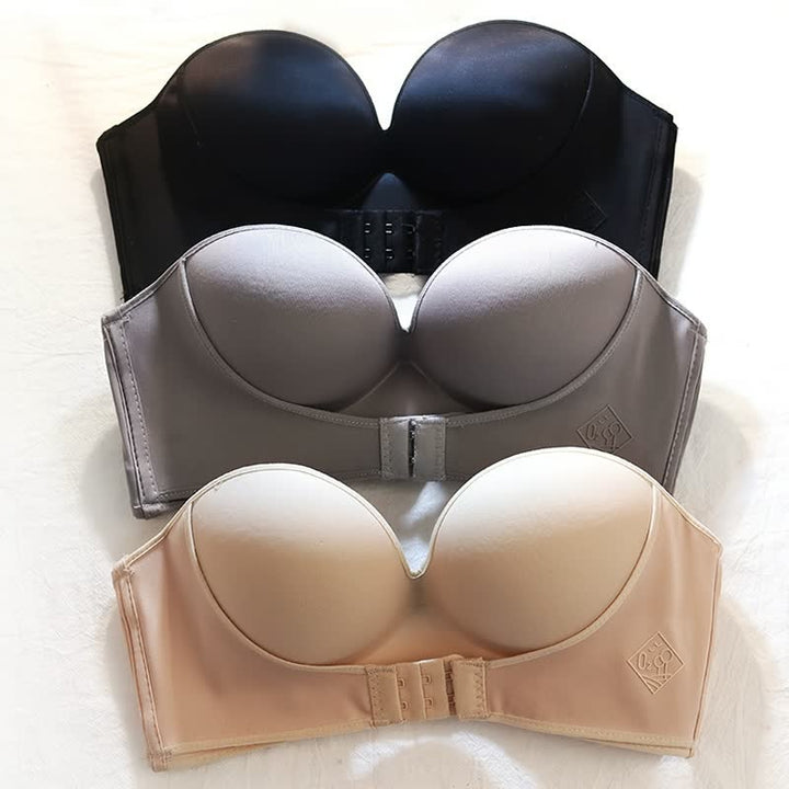 Women's strapless push-up bra in a smooth, seamless design for invisible support under any outfit.
