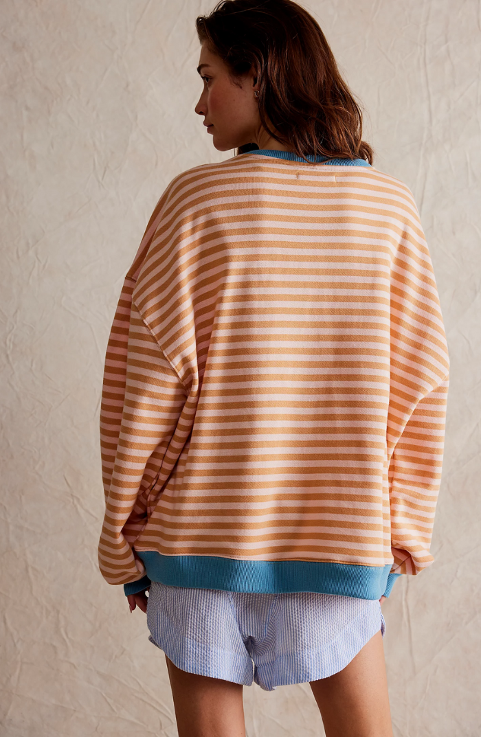 Elegant women's striped crewneck sweater, a versatile piece for any wardrobe.