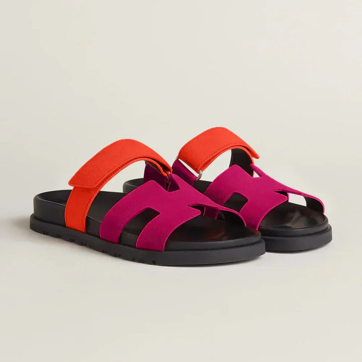 Women's vacation-ready sandals with adjustable strap, providing a comfortable and secure fit.