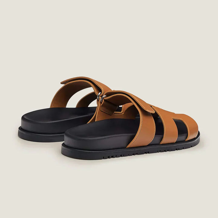 Women's casual sandals with adjustable strap, designed for ultimate comfort during summer.