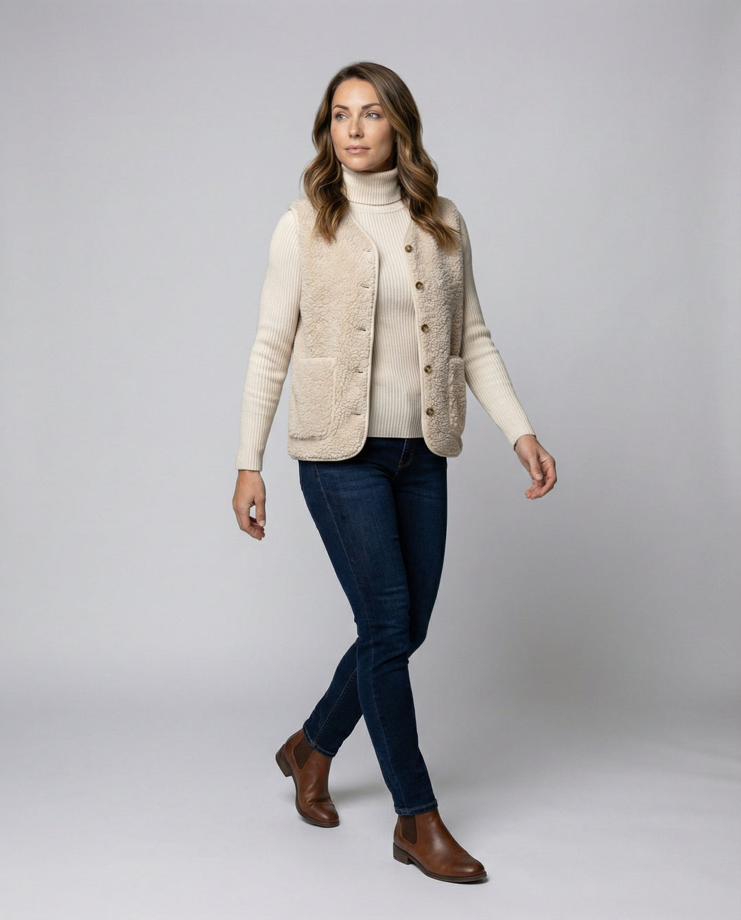 Women's timeless elegant essential top, offering all-day comfort. Versatile for chic everyday wear.