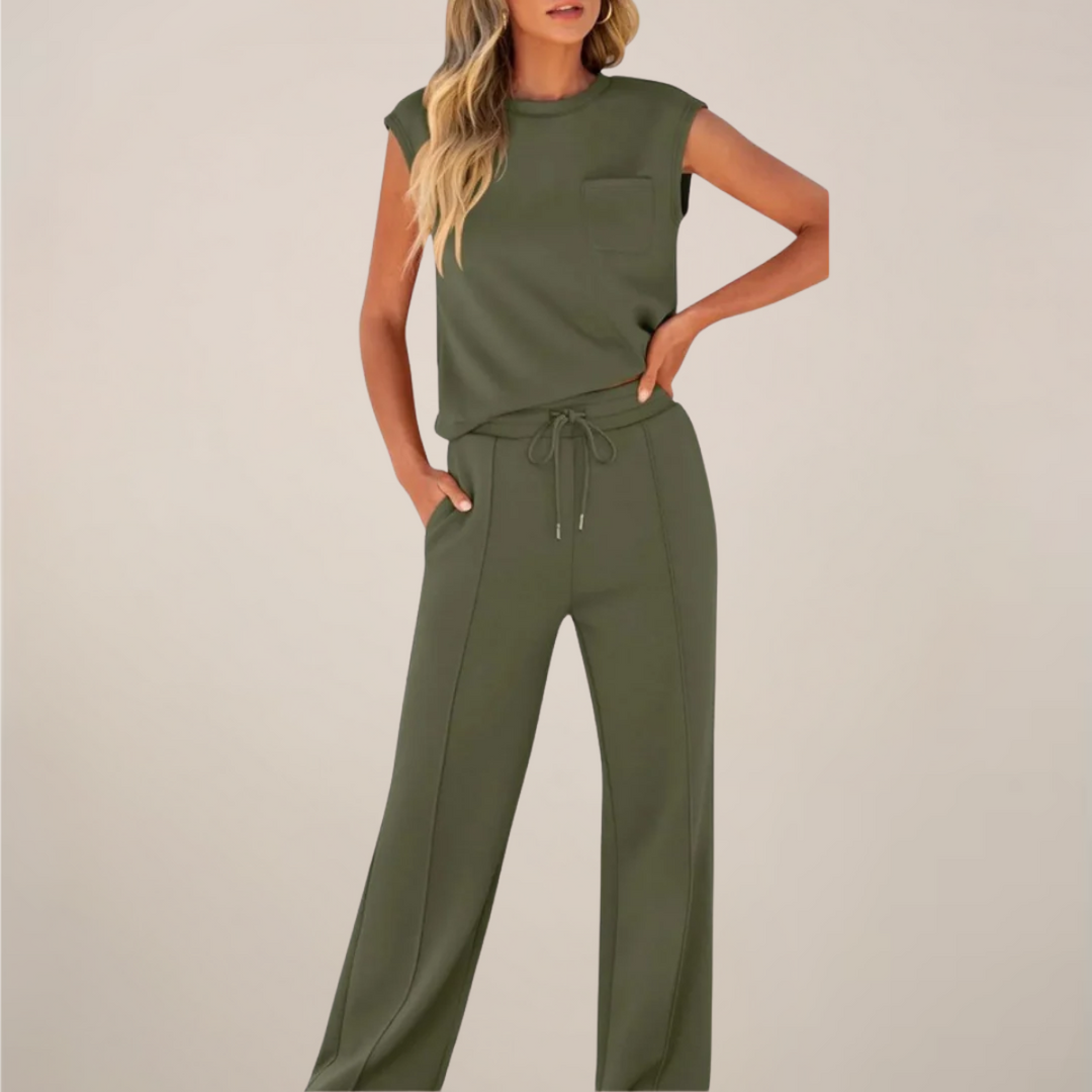 Spring/summer women's outfit: relaxed fit top and matching drawstring pants for ultimate comfort.