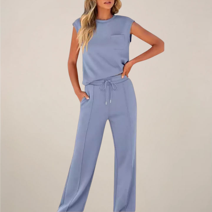 Fashionable women's lounge wear, drawstring pants set, offering comfort and style for spring/summer.