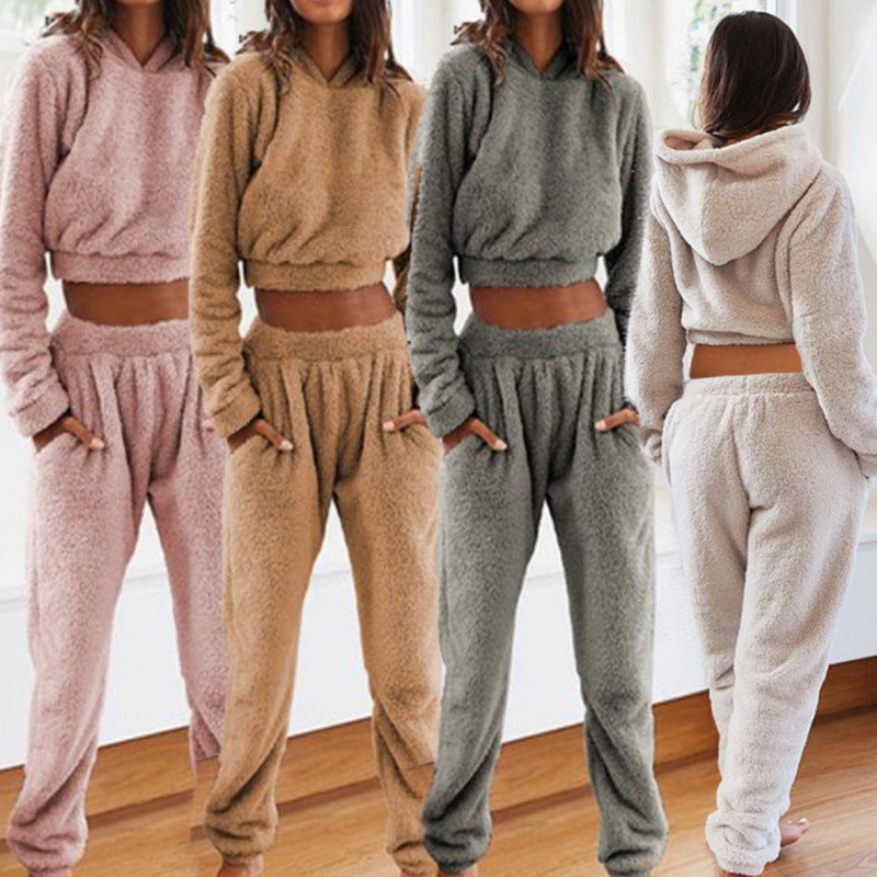 Women's ultra-comfortable lounge set with hooded top & drawstring pants for relaxed days.