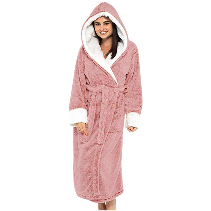 Warm hooded fleece robe for women, designed for ultimate comfort at home, ideal for cold evenings.