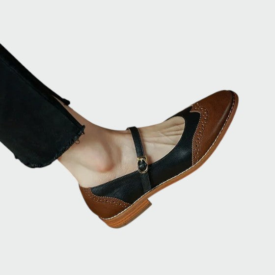 Women's vintage two-tone Mary Jane flats, classic retro footwear for everyday fashion
