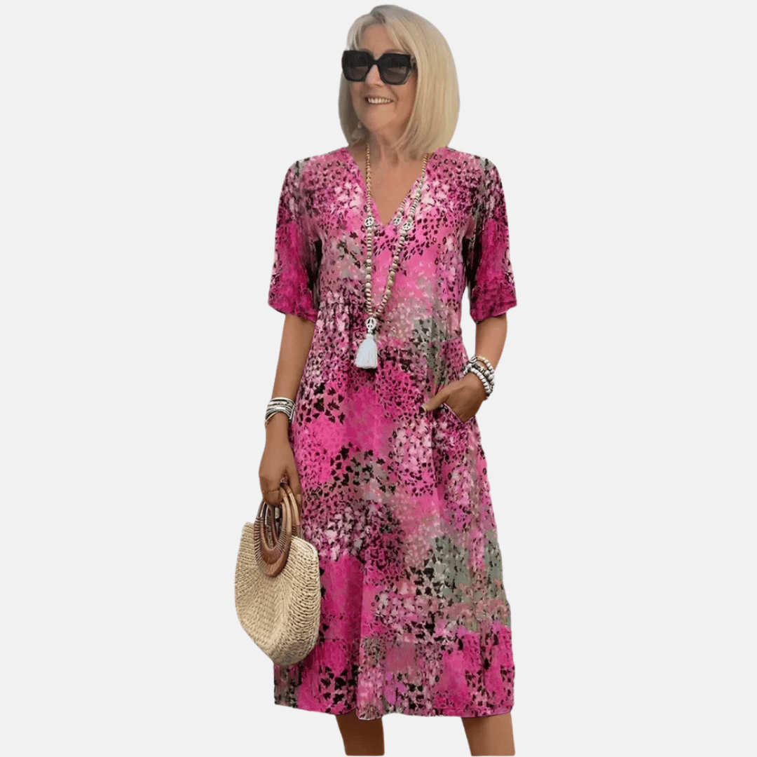 Stylish women's summer dress, V-neck, 3D print in vintage style, comfortable for casual or vacation wear.