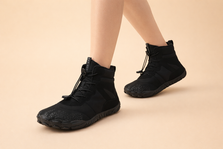 Stylish women's waterproof barefoot boots for winter, offering comfort and a flexible sole for everyday wear.