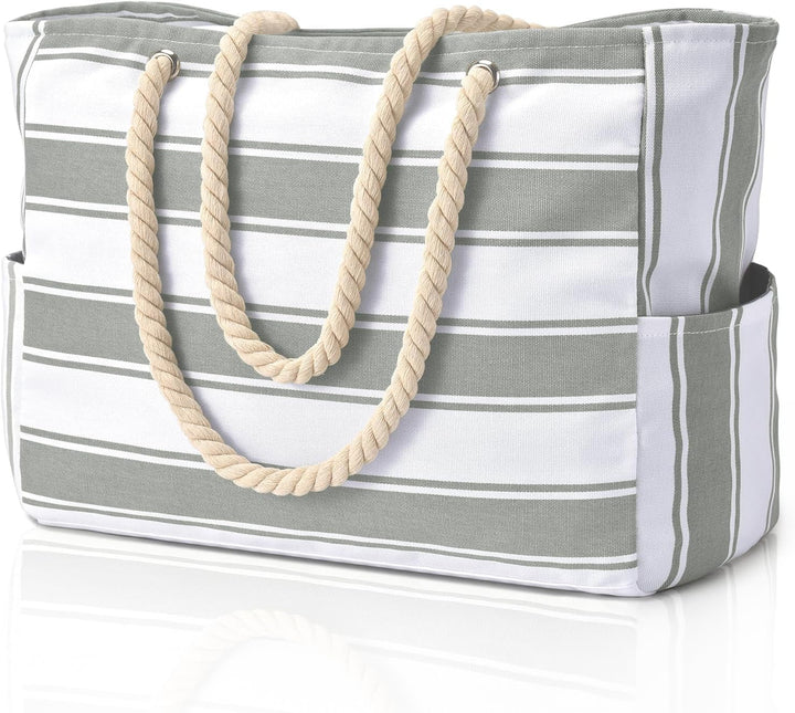 Functional oversized waterproof women's pool bag, with secure pockets.