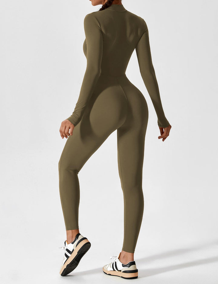 Women's long sleeve zip lounge set, an essential for summer relaxation