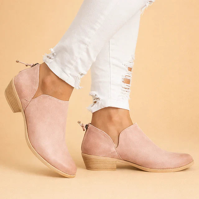 Fashionable Zofia women's slip-on ankle boots. Chic and versatile, ideal for work or everyday elegant style.
